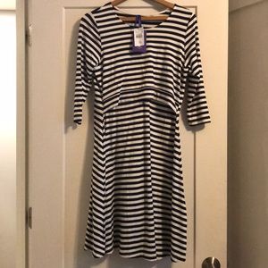 Seraphine striped nursing dress size 10. NWT.